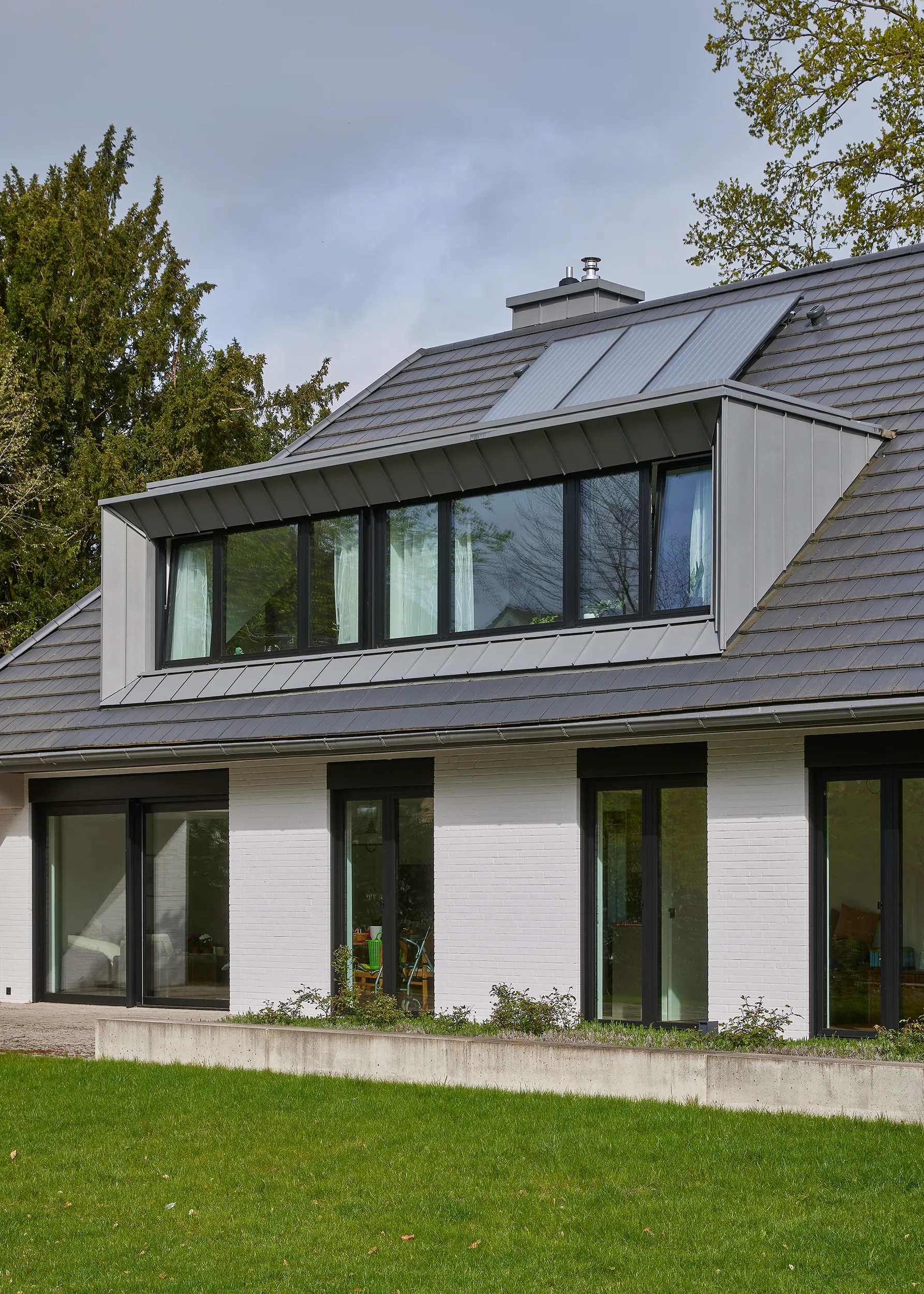 umbau-zweifamilienhaus-a