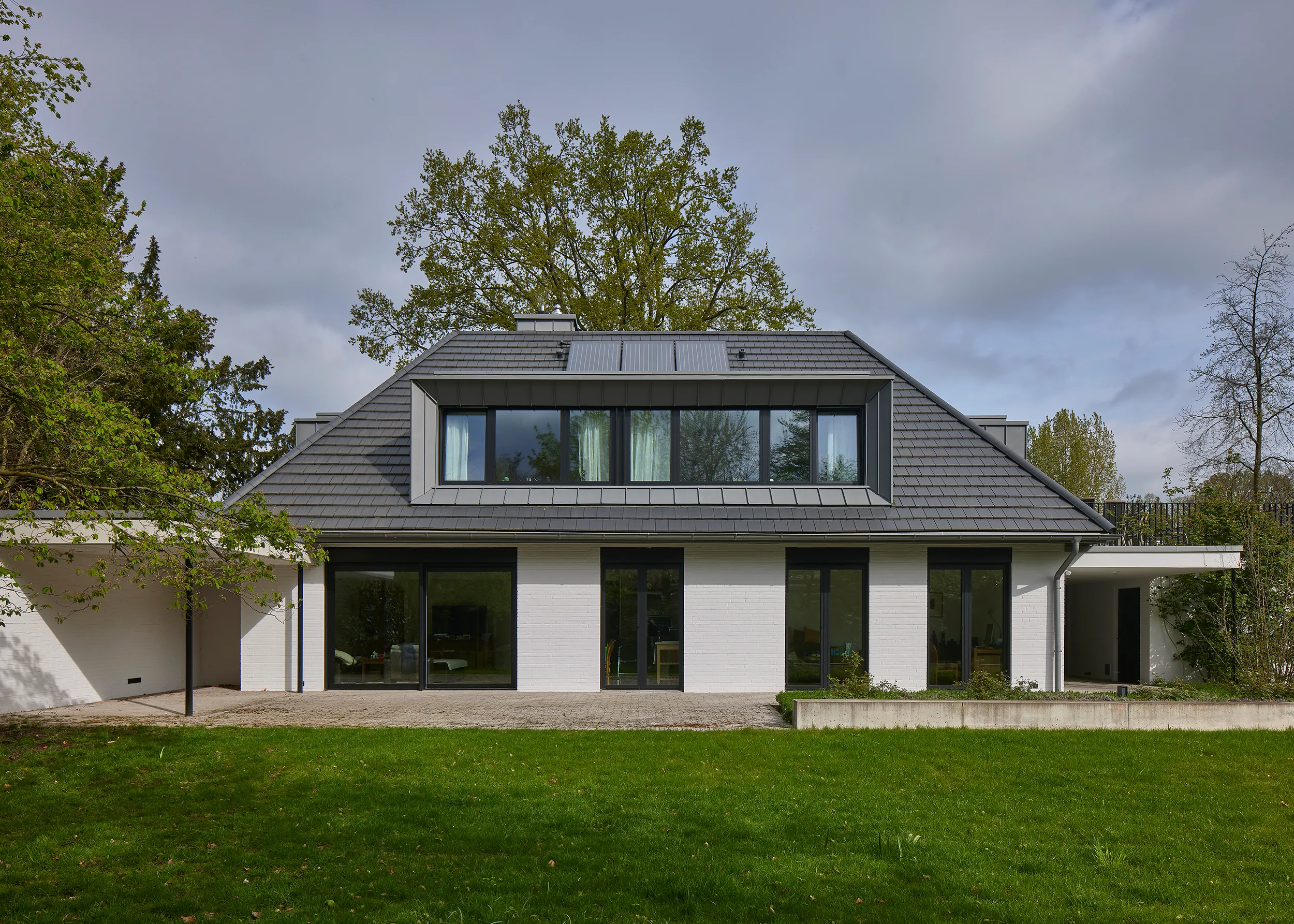 umbau-zweifamilienhaus-a